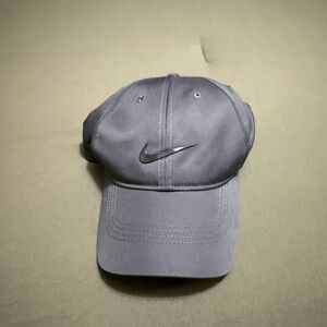 Nike Gray Dri-Fit Unisex Adjustable Cap